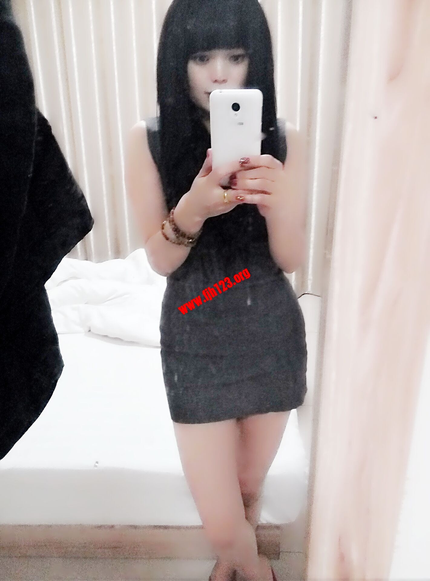 四