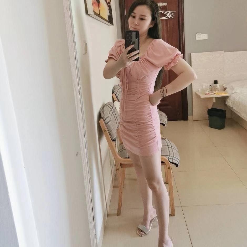 这张图真实度较高除了腿